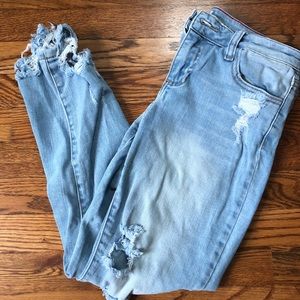 Cello Lightwash Distressed Jeans
